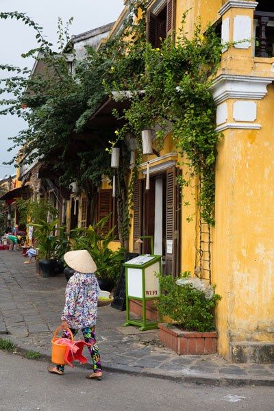 Vietnamese Woman in Hoi An