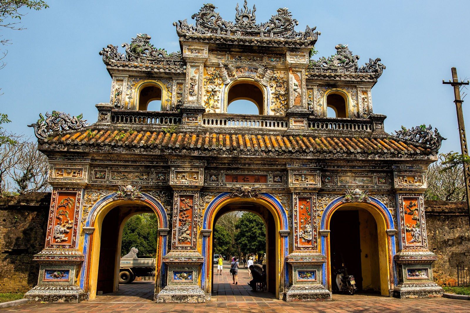 Hue Gate