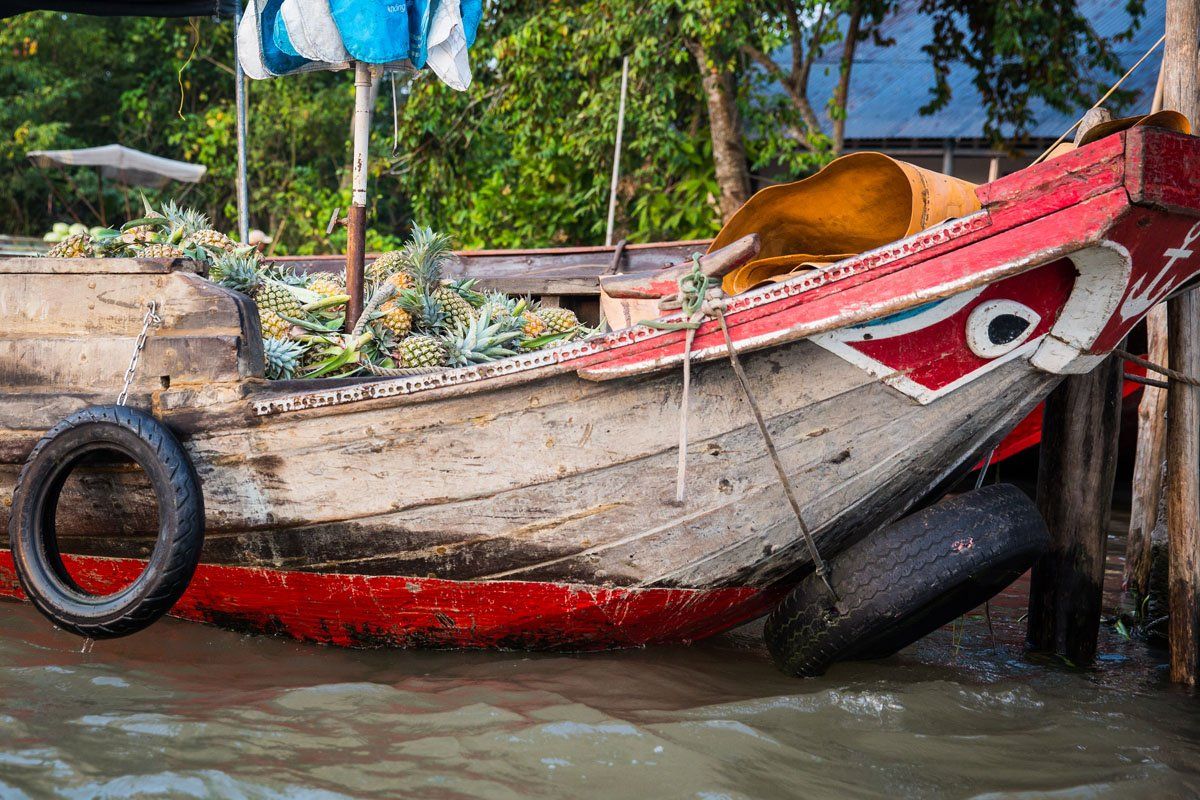 Boat with Pineapples