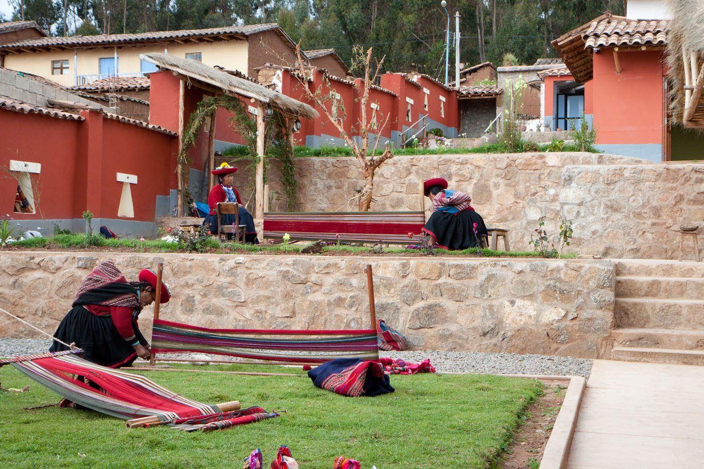 Chinchero Weaving Lesson