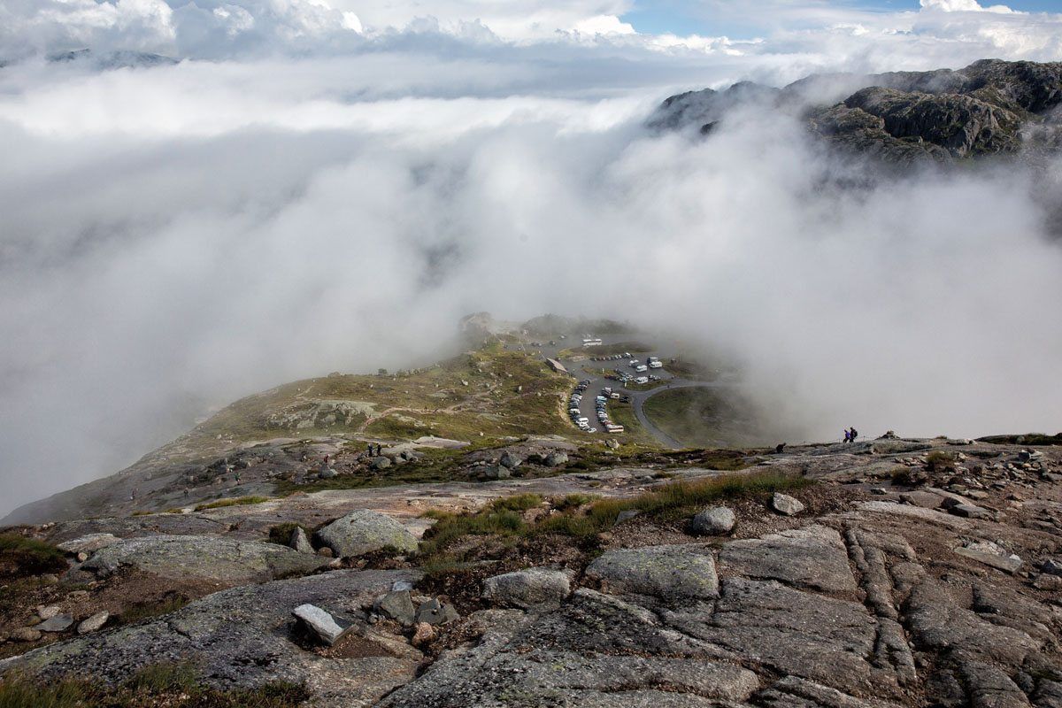 Kjeragbolten Carpark Oygardstol