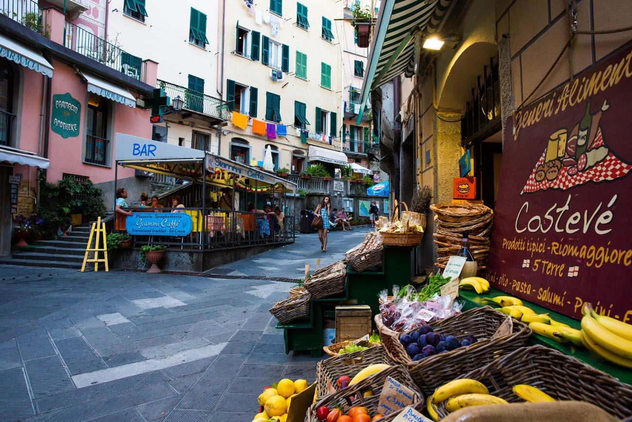 Riomaggiore Market