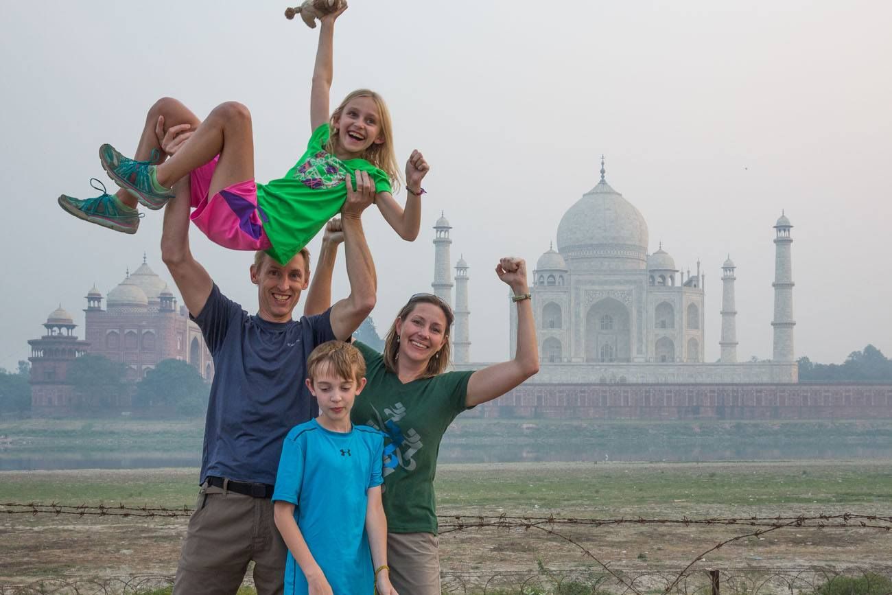 Earth Trekkers Taj Mahal