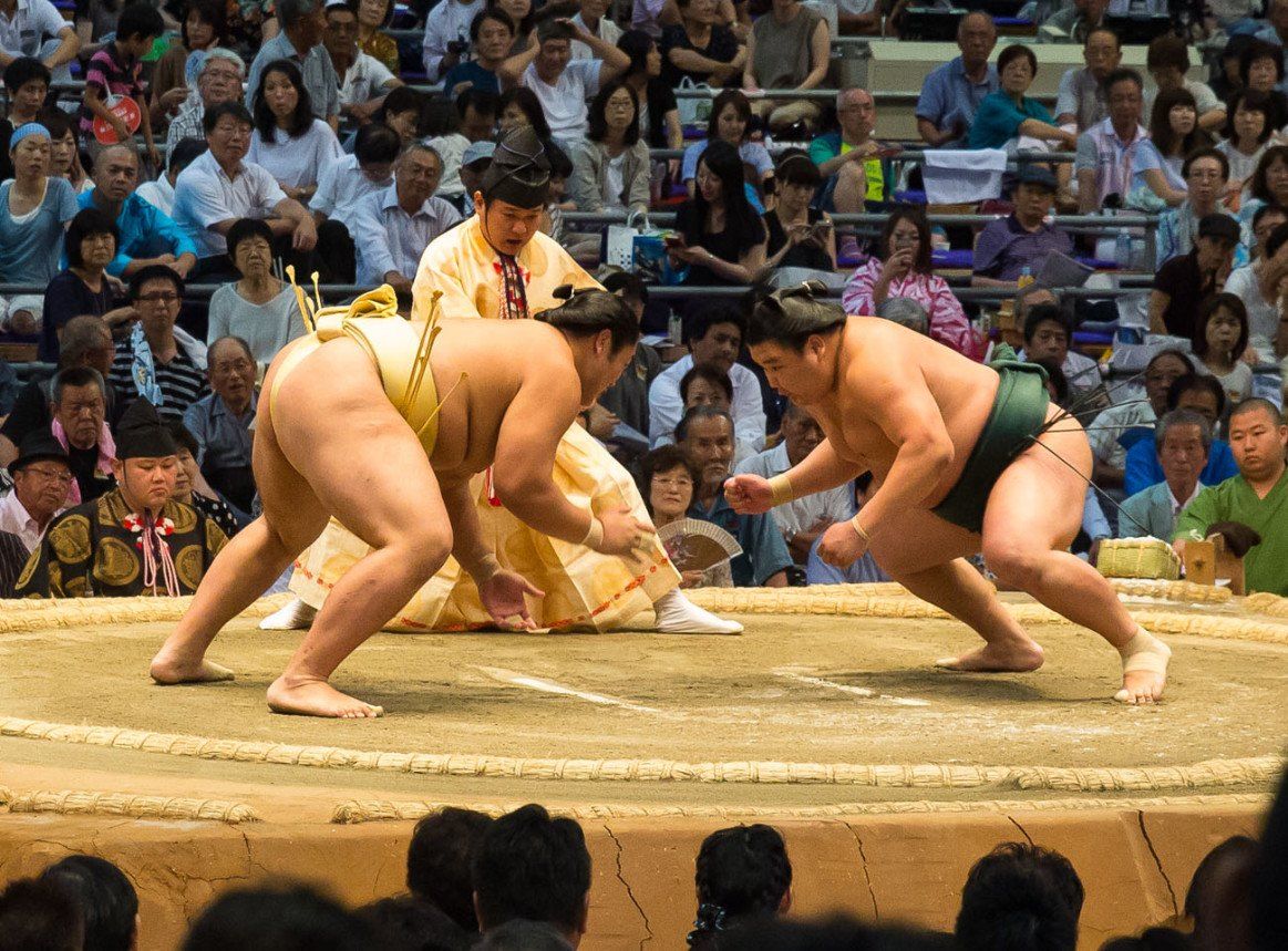 Sumo Style How To Watch Sumo Wrestling in Japan – Earth Trekkers