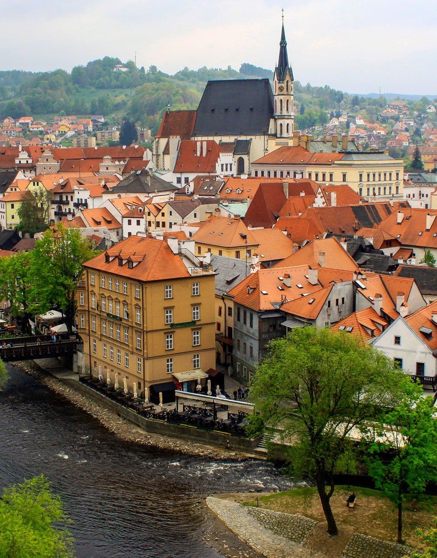 Cesky Krumlov April