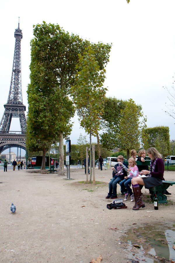 Eiffel Tower Picnic