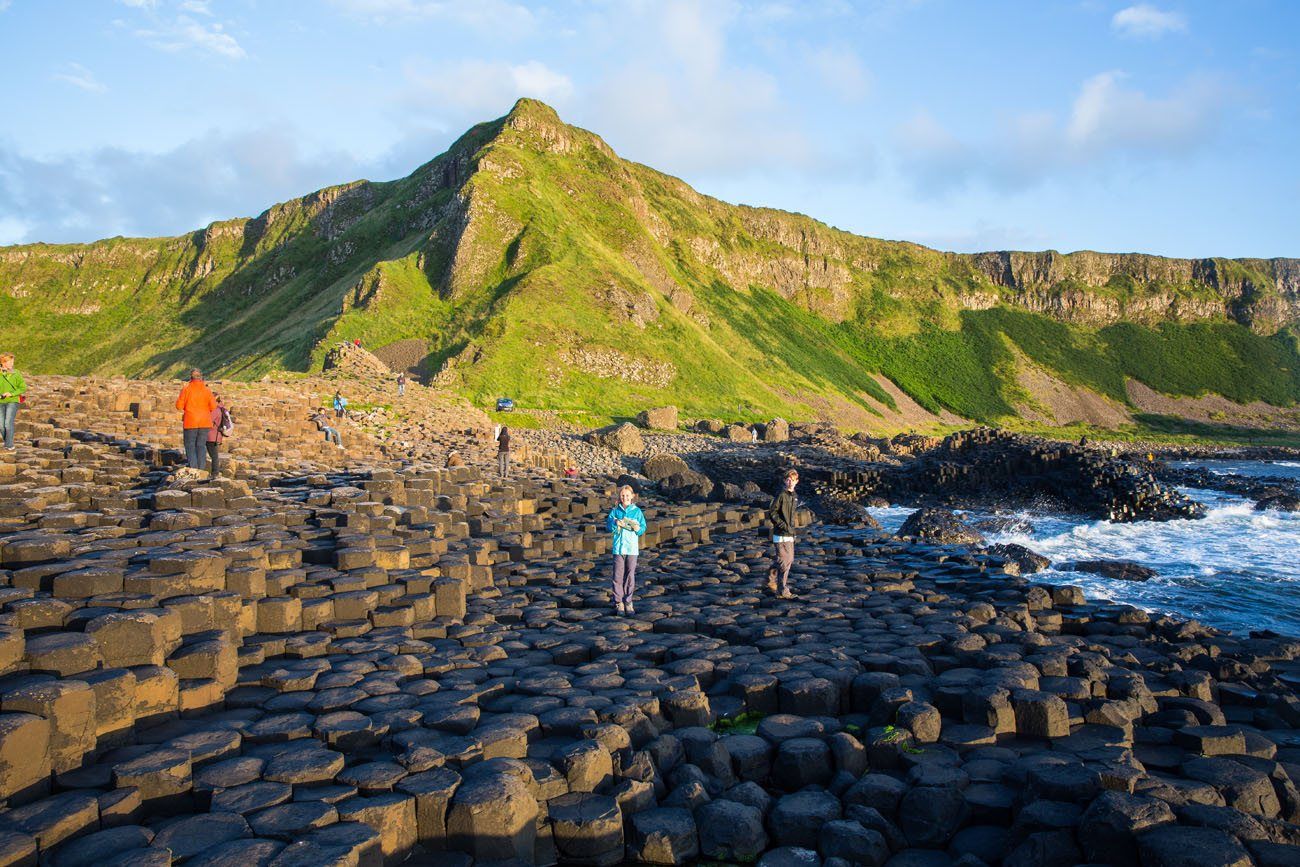 How to Visit Giants Causeway