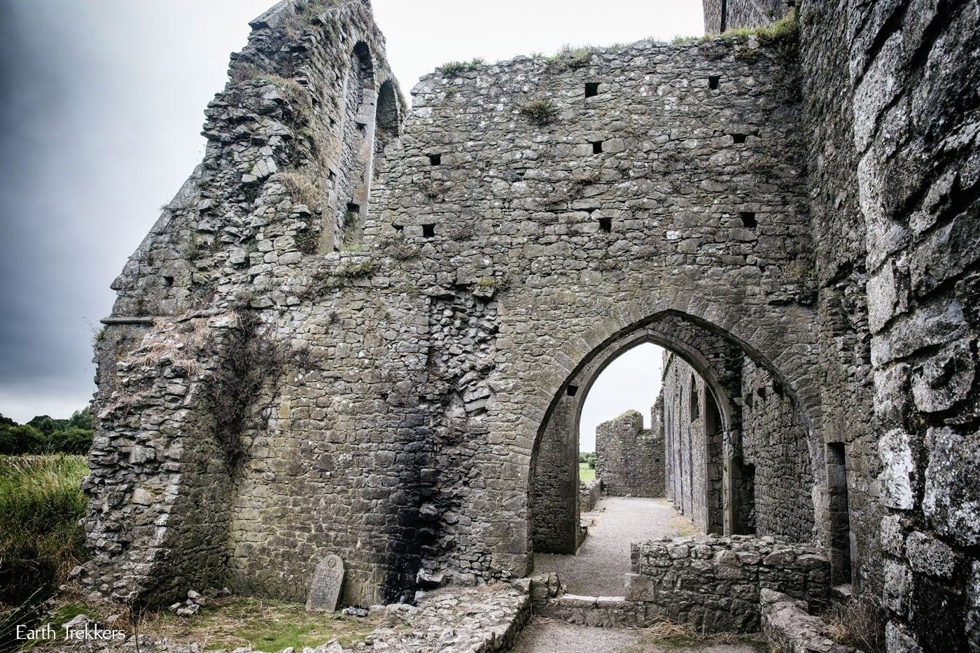 How to Visit Hore Abbey