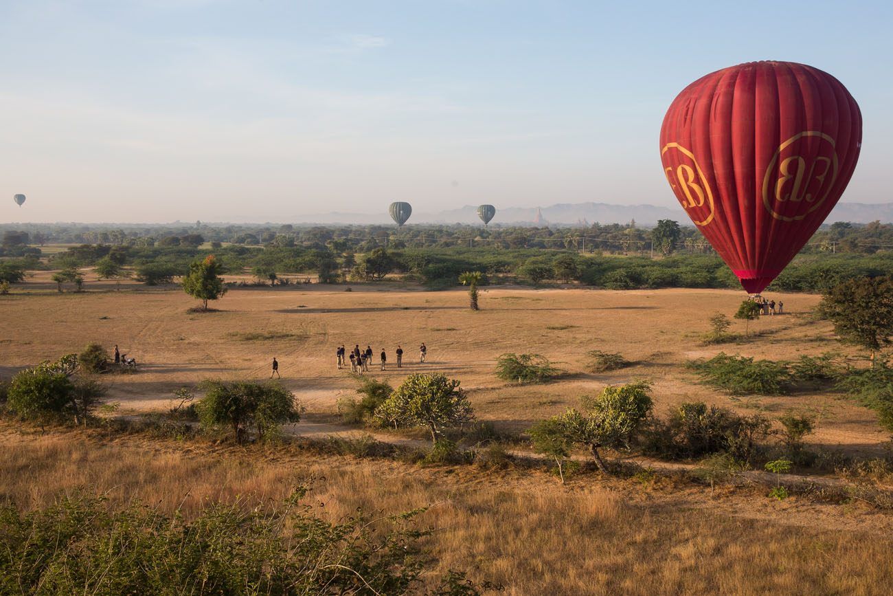Bagan Balloon landing