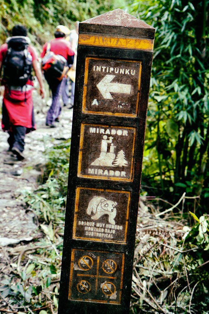 Intipunku sign