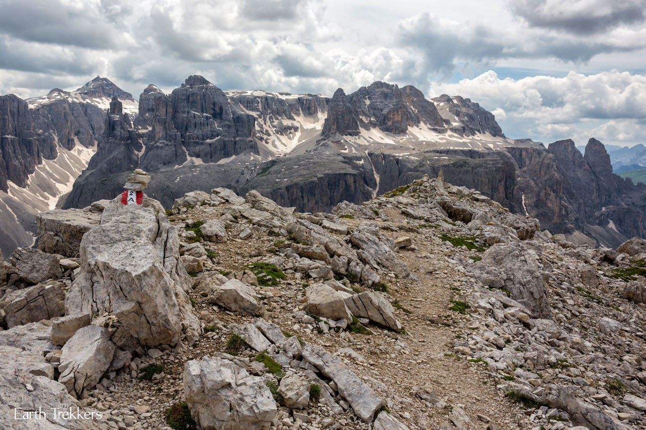 Hiking Italy Puez-Odle Altopiano hike