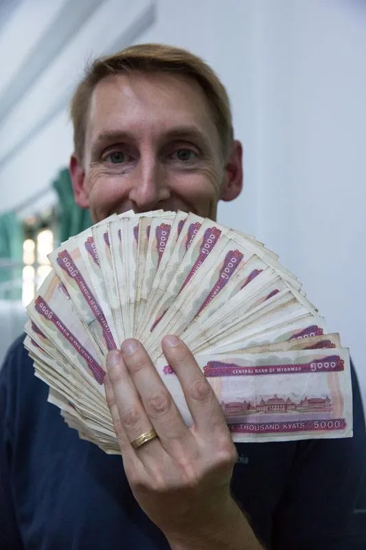 Myanmar money