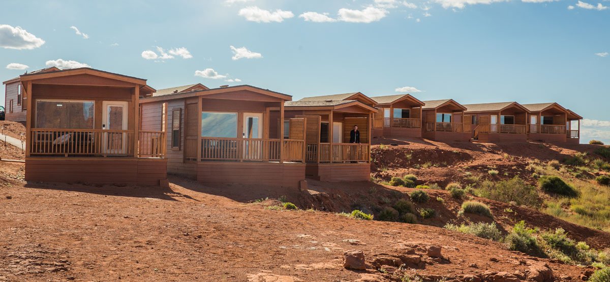 The Ultimate Guide To Monument Valley Earth Trekkers The View Hotel Cabins