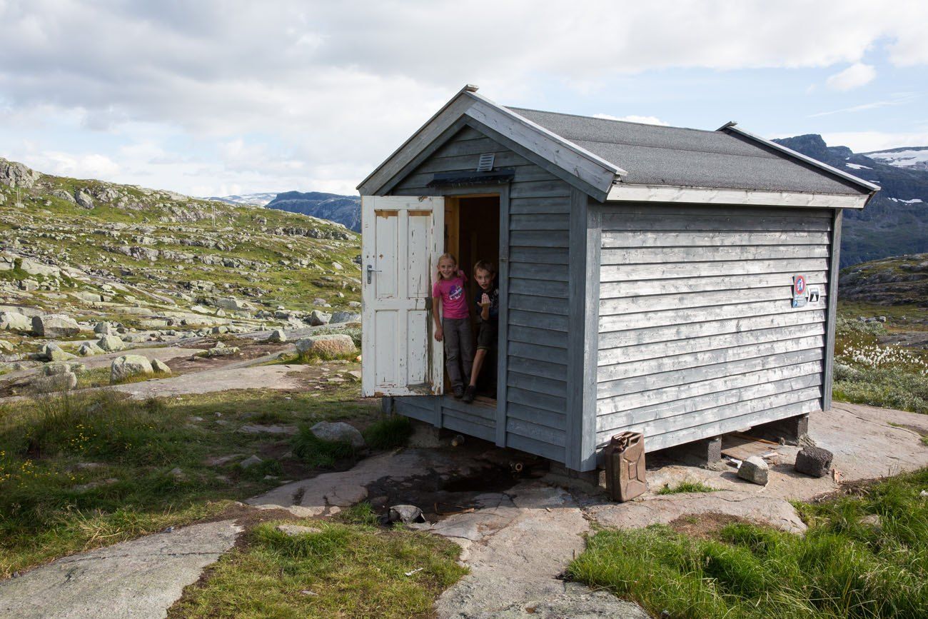 Trolltunga Cabin