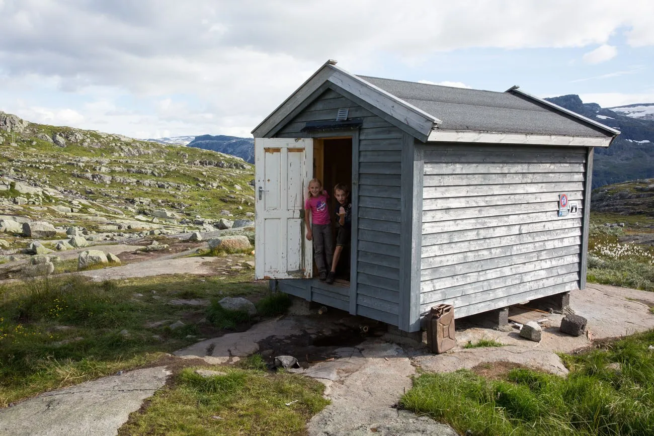 Trolltunga Cabin