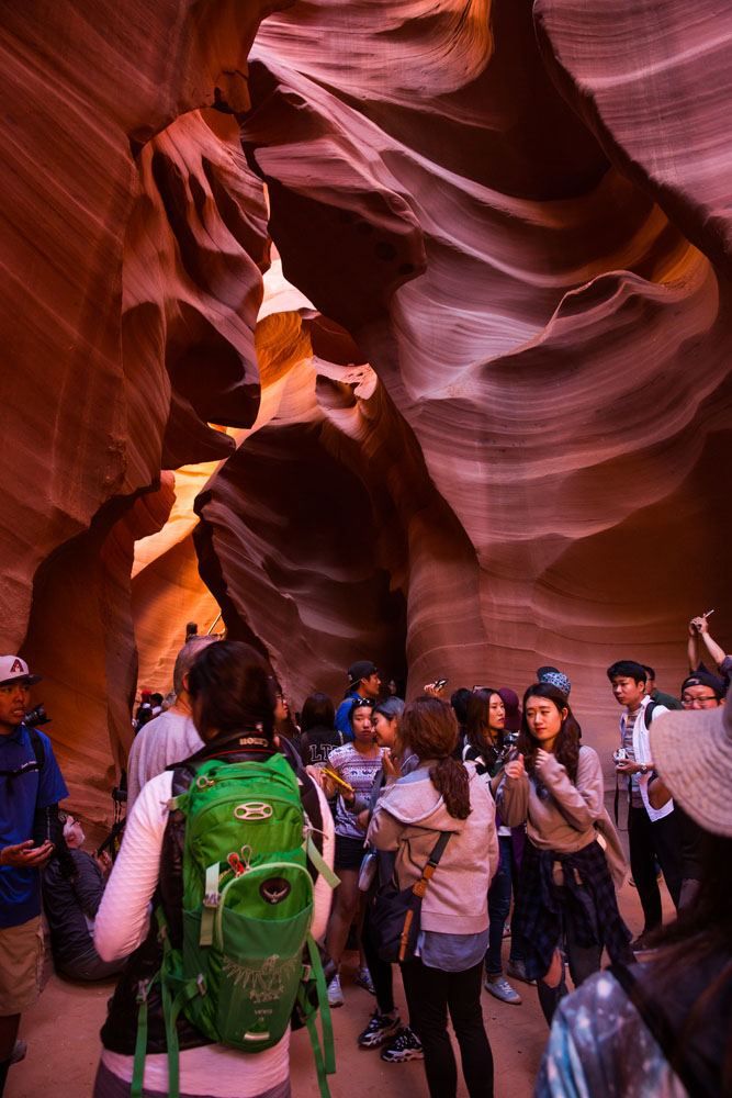 Crowds at Antelope Canyon