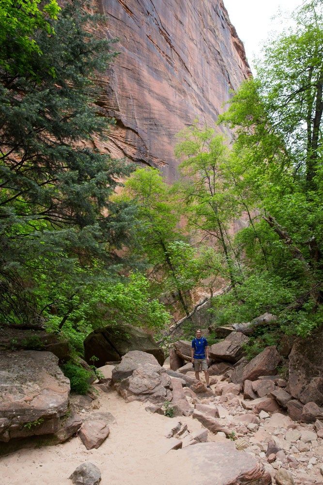 Hike Hidden Canyon