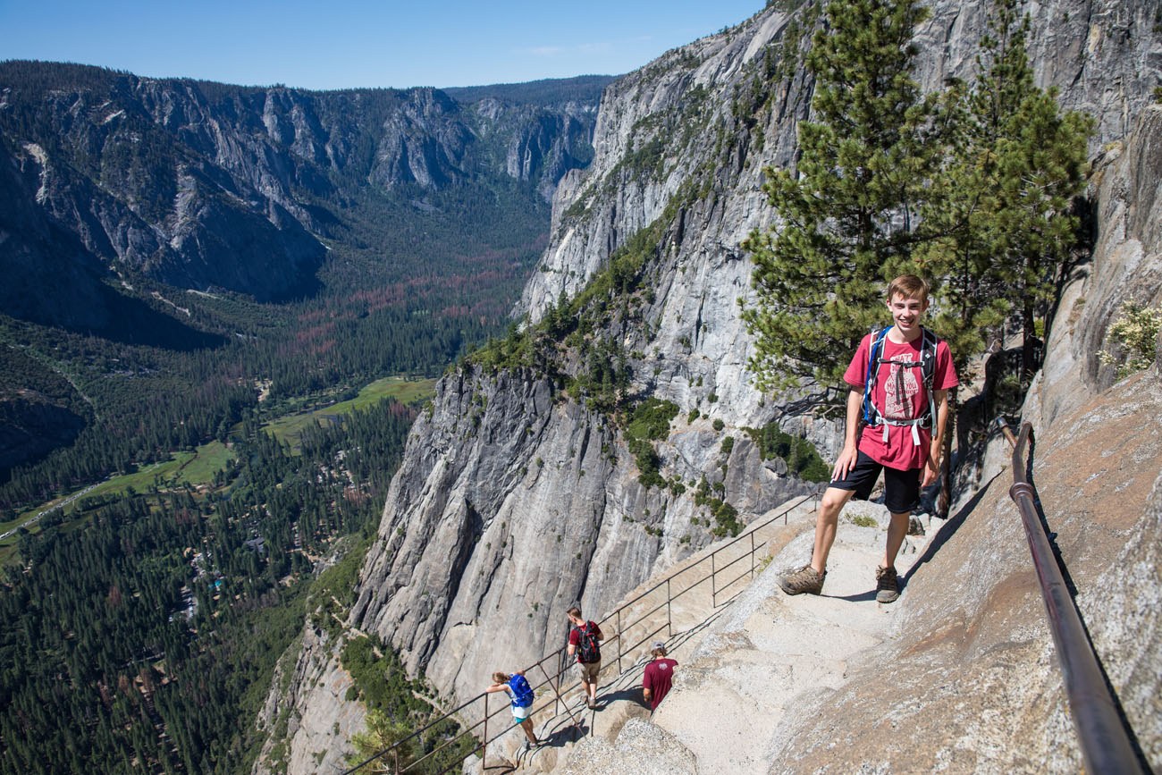 How to Hike to Upper Yosemite Falls and Yosemite Point Earth Trekkers