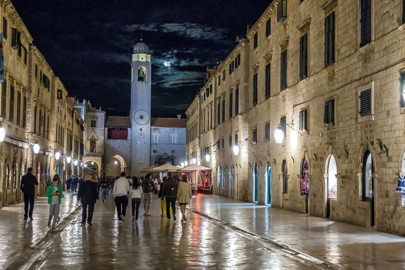 Dubrovnik at Night balkan peninsula itinerary