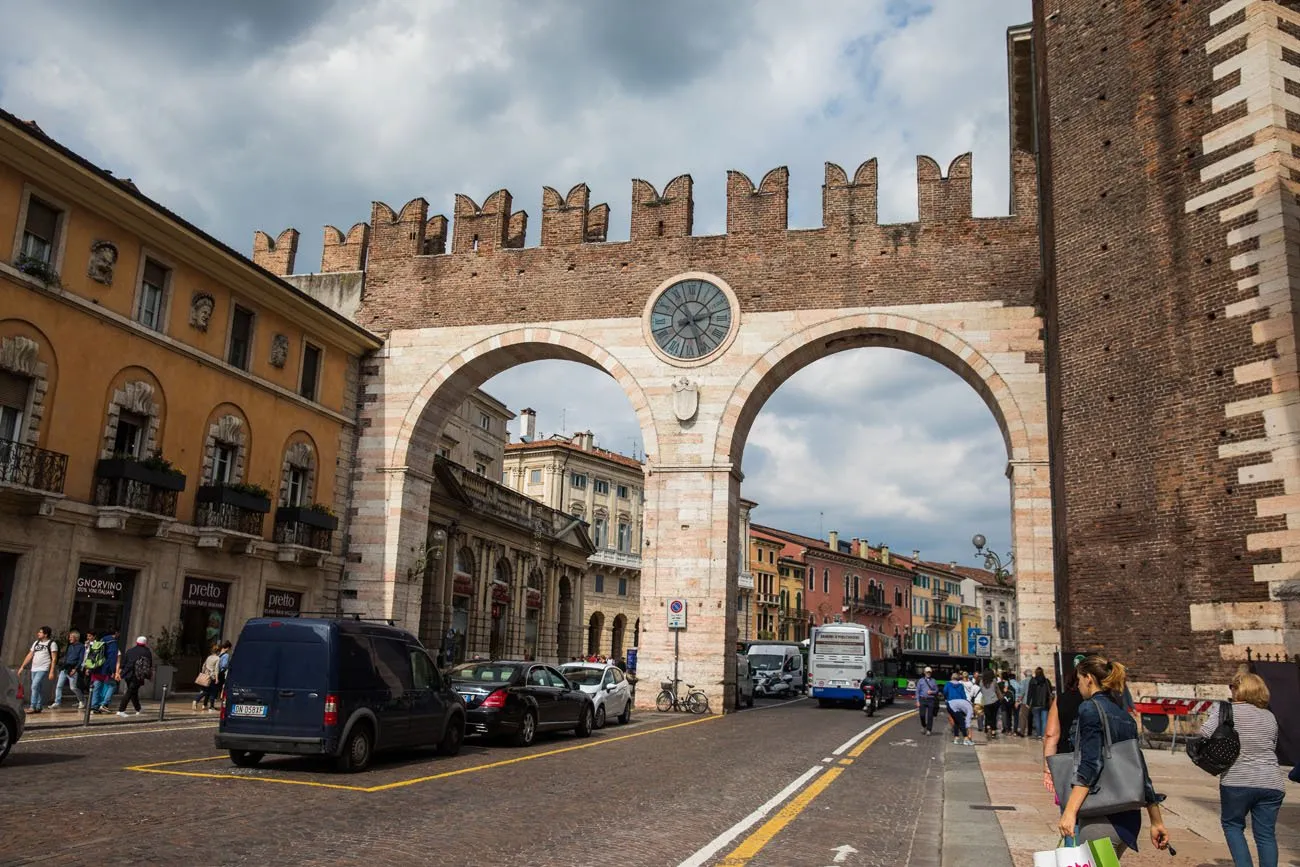 Verona Centro Storico Entrance