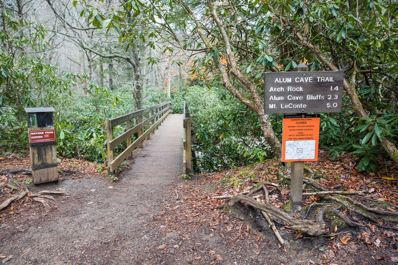 Alum Cave Trail Trailhead