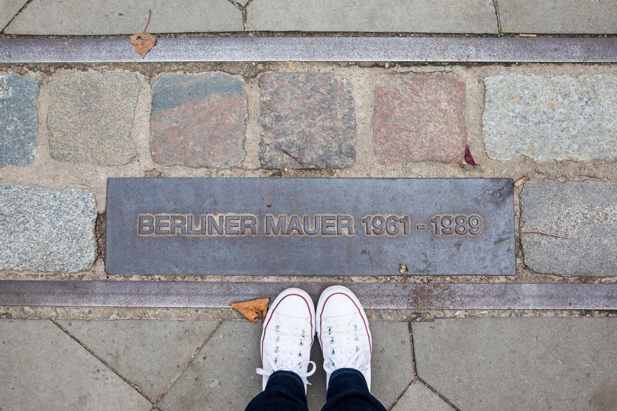 Berliner Mauer Line