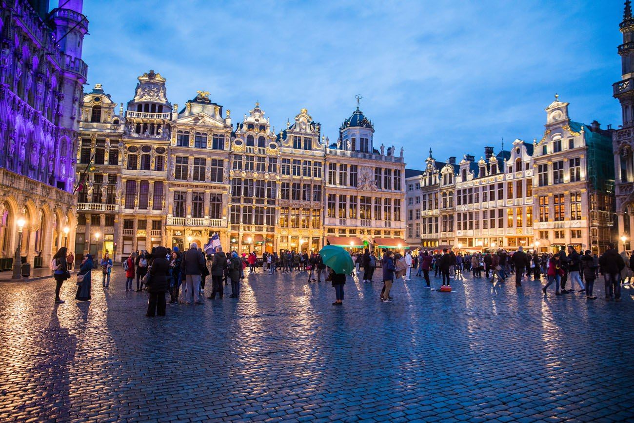 Grote Markt Brussels chocolate tour