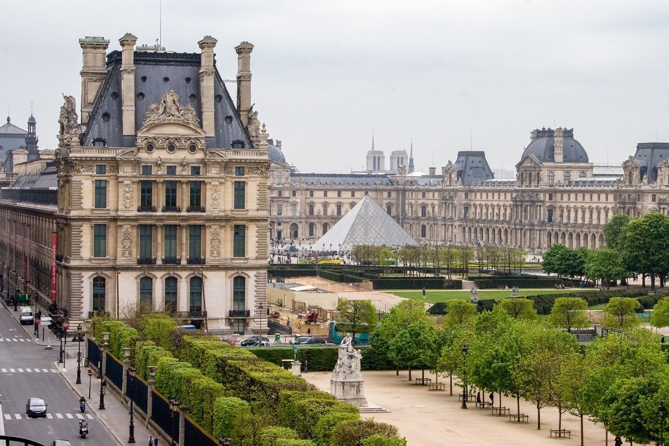 Louvre