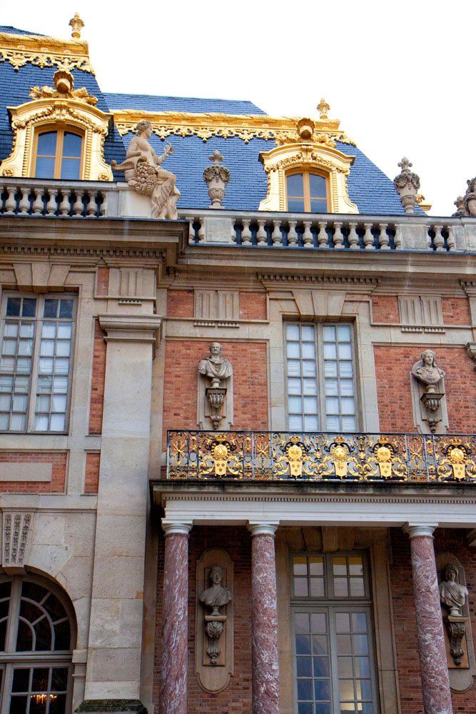 Versailles Building