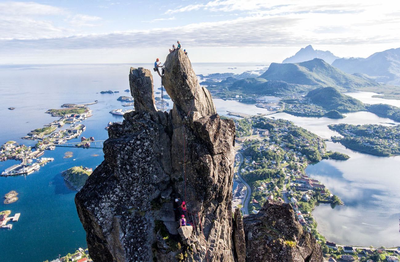 Climb Svolvaergeita