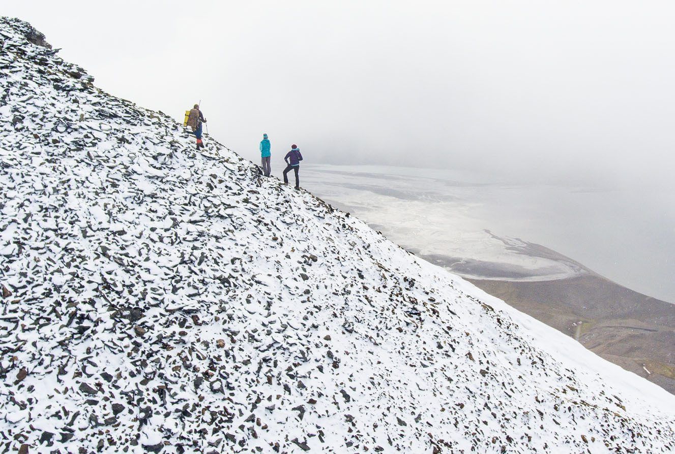 Hiking Hiorthfjellet Drone