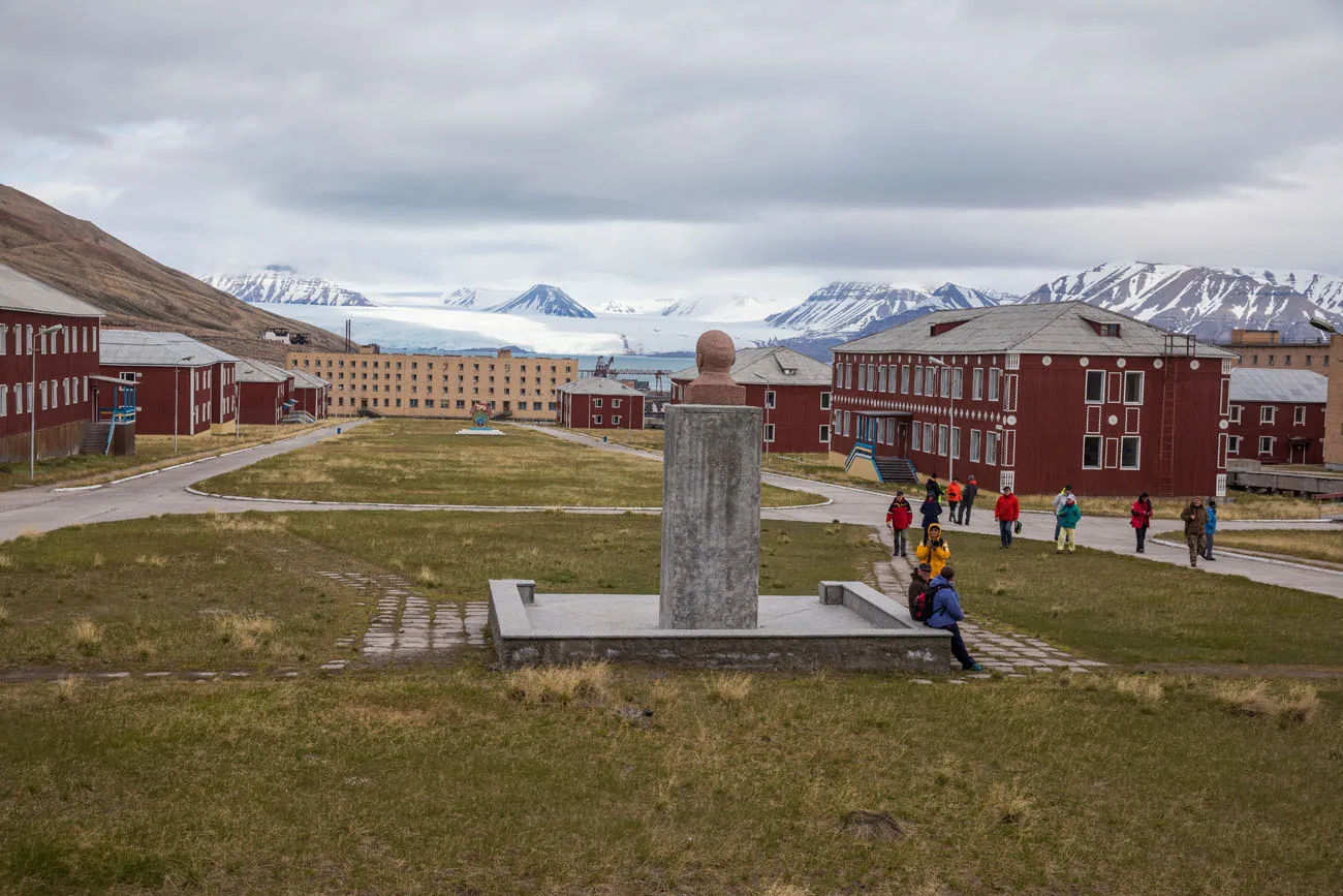 Lenin Pyramiden