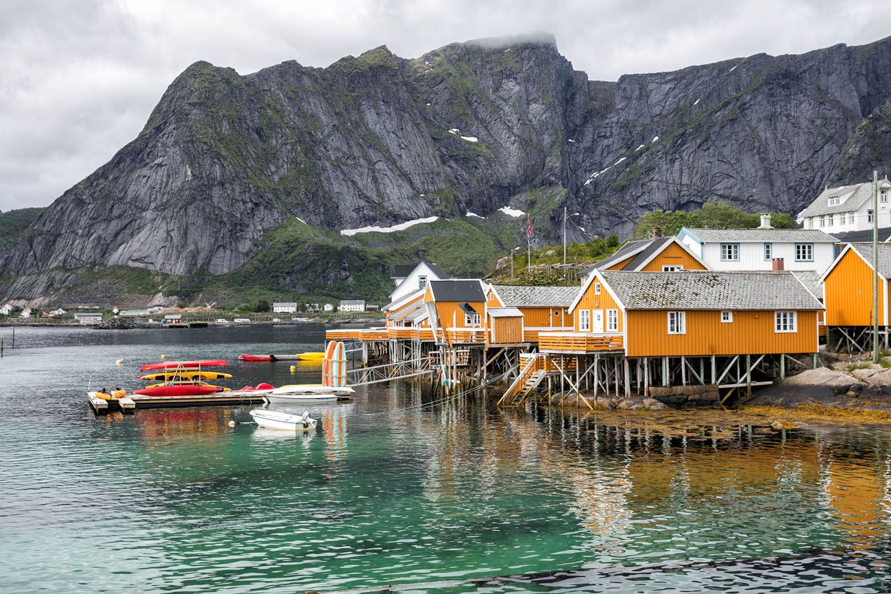 Sakrisoy | Where to Stay in the Lofoten Islands