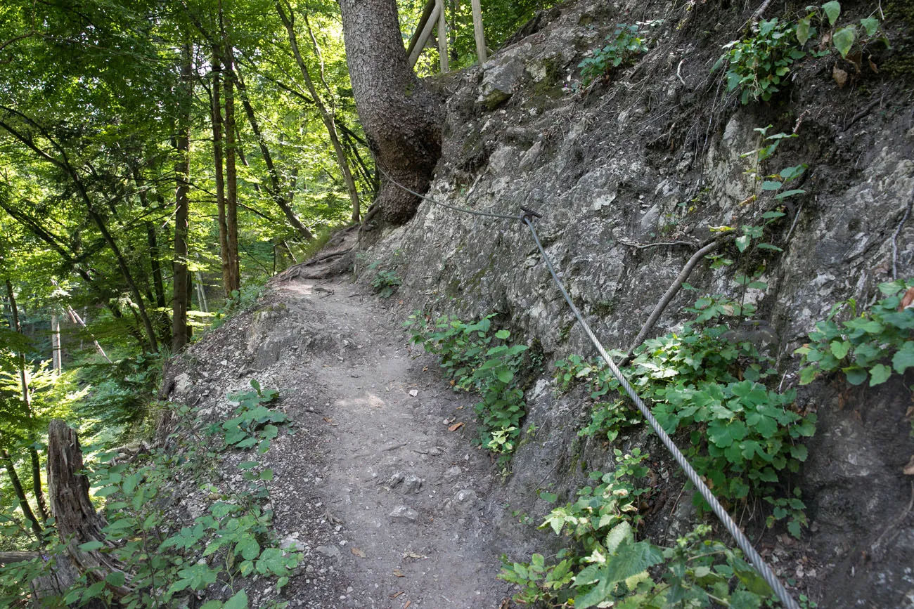 Mala Osojnica Chains