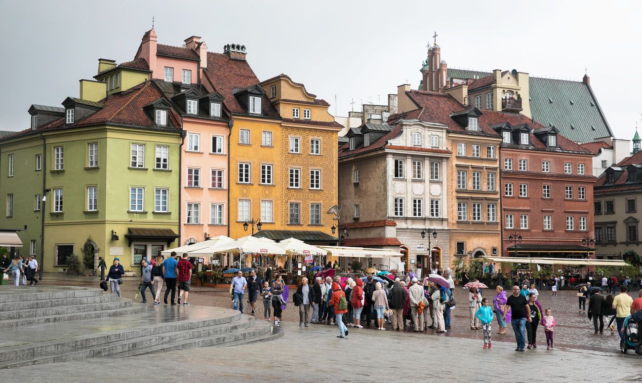 Castle Square in the Rain best things to do in Warsaw