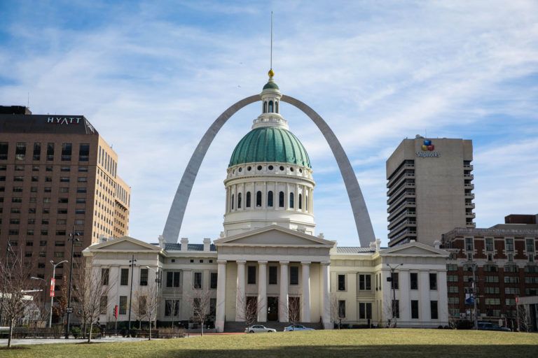 How to Visit Gateway Arch National Park in St. Louis