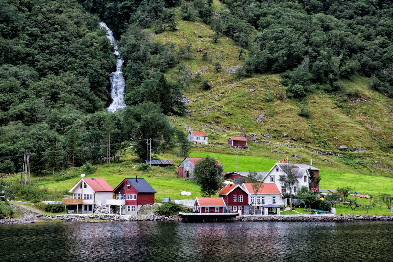Naeroyfjord 10 days in Norway