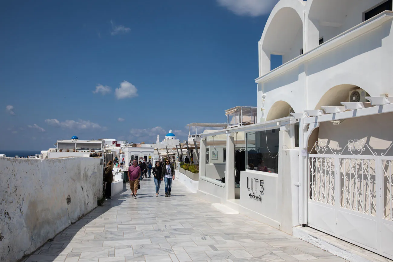 Walking through Oia | Fira to Oia