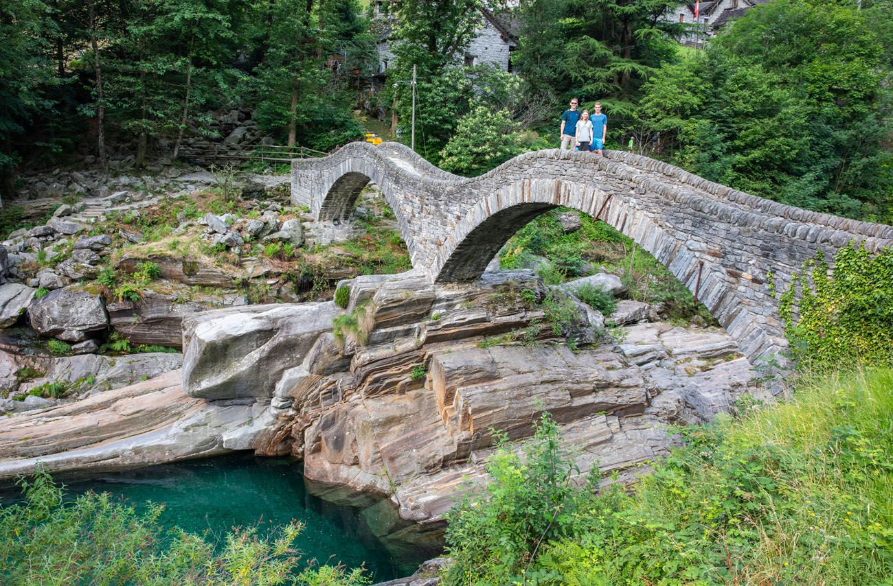 How to Visit Ponte dei Salti
