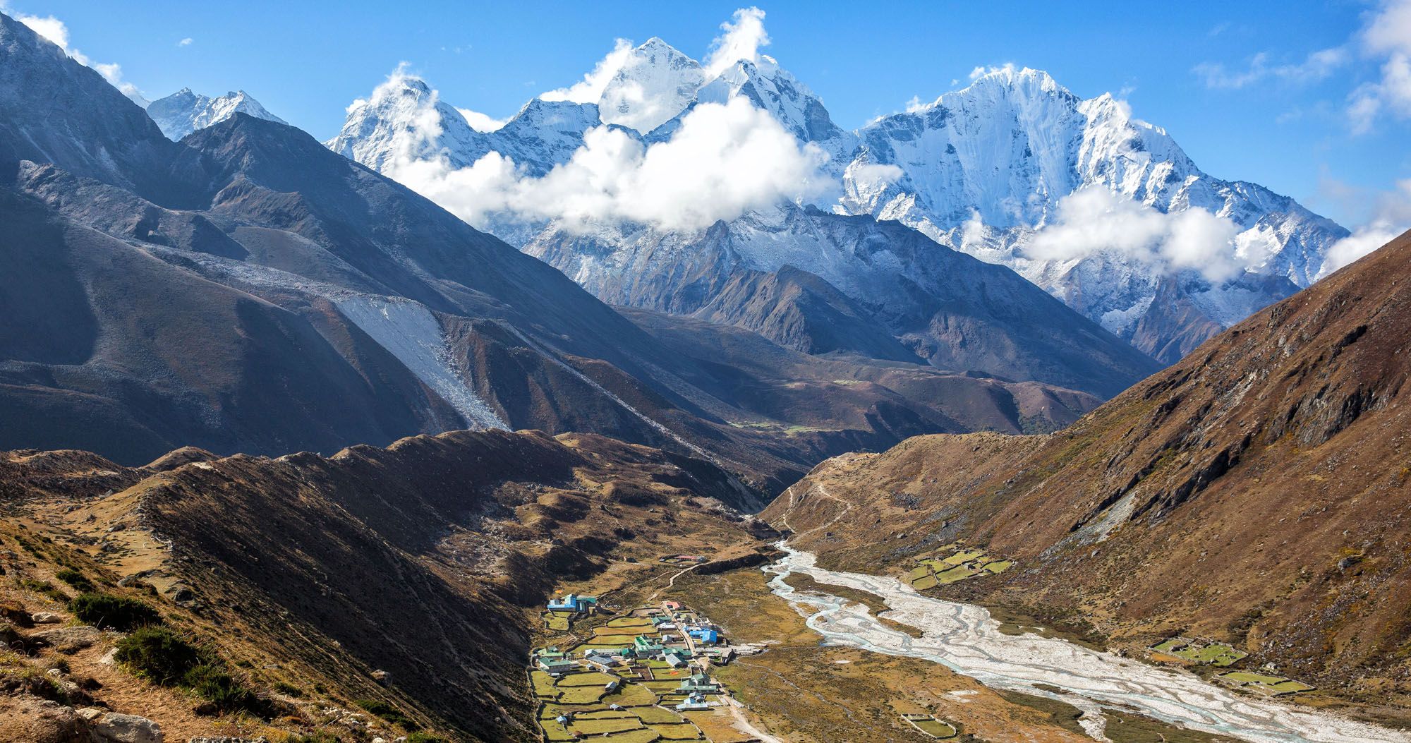 Featured image for “Everest Base Camp Trek in 18 Amazing Photos”