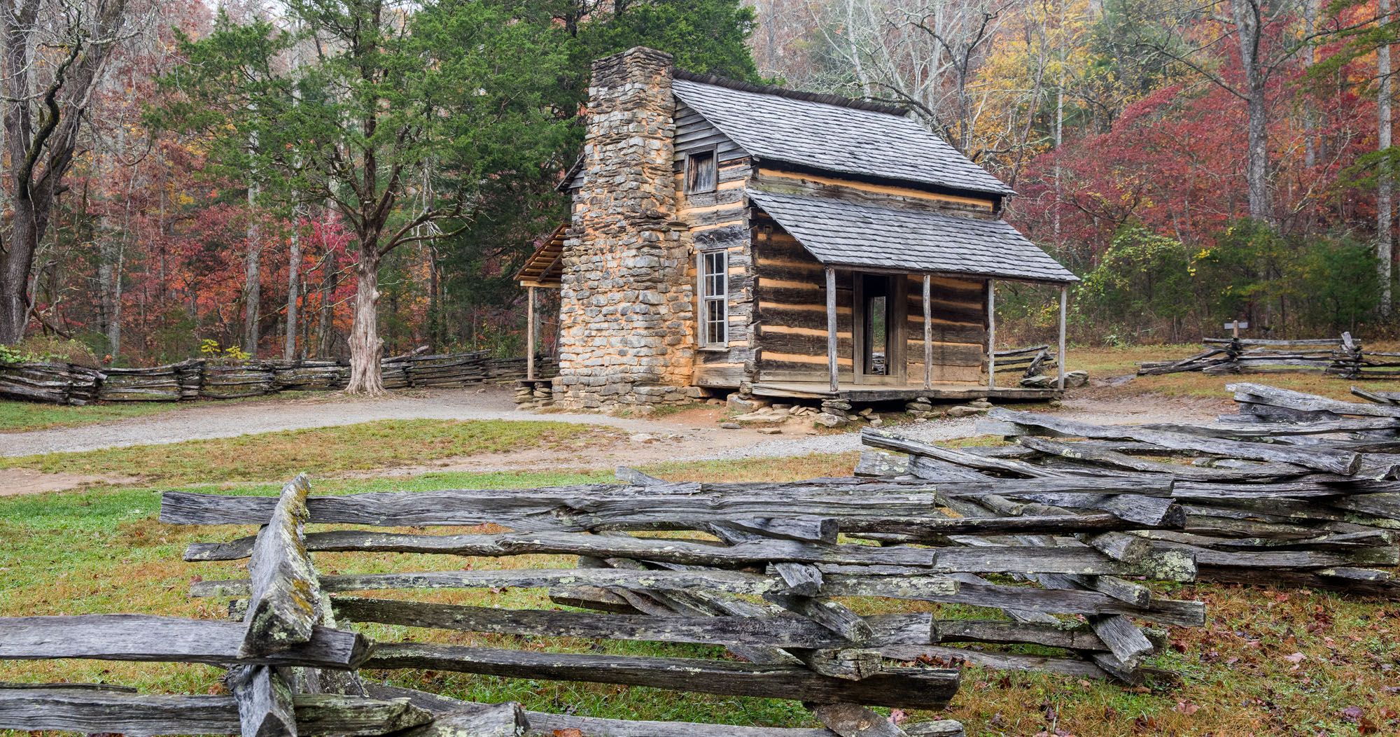 Featured image for “A Weekend in Gatlinburg and Great Smoky Mountains National Park”