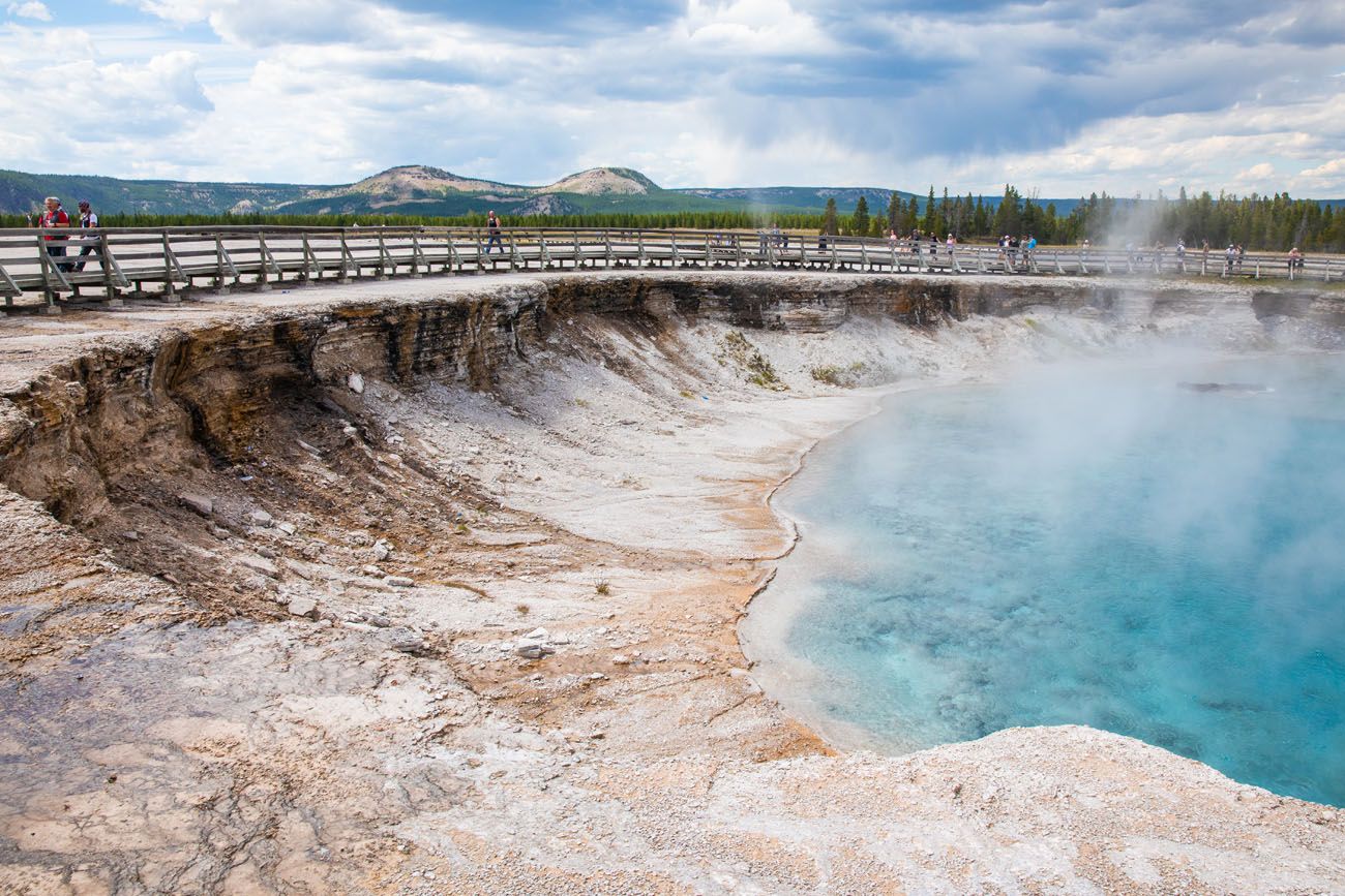 Midway Geyser Basin