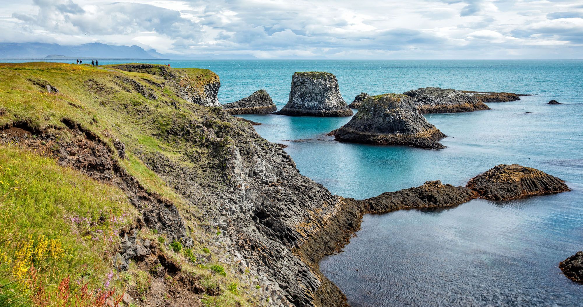 Featured image for “Best of the Snaefellsnes Peninsula (+ One Day Itinerary & Helpful Tips)”