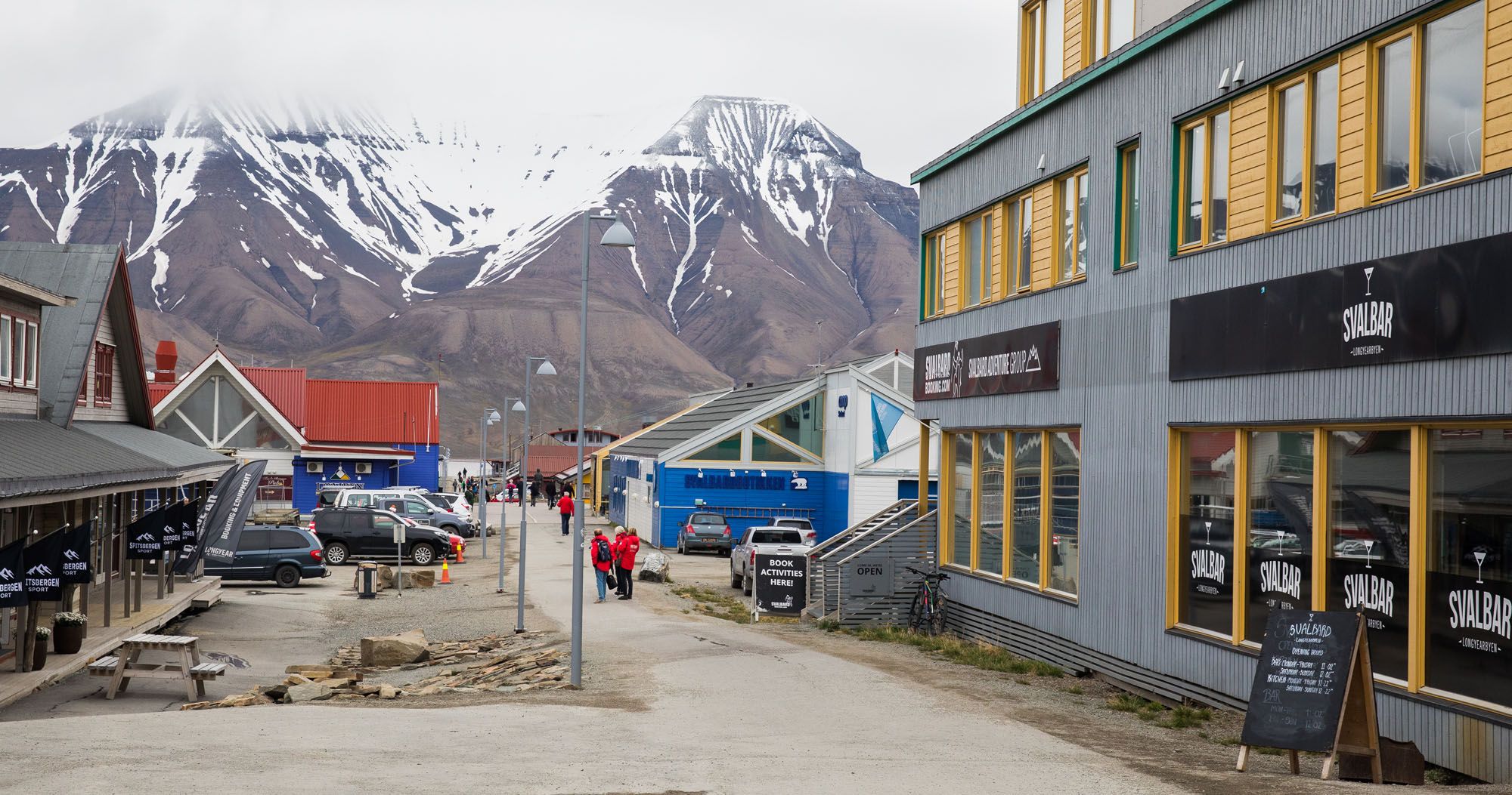 Featured image for “Top Ten Things to Do in Longyearbyen, Svalbard”
