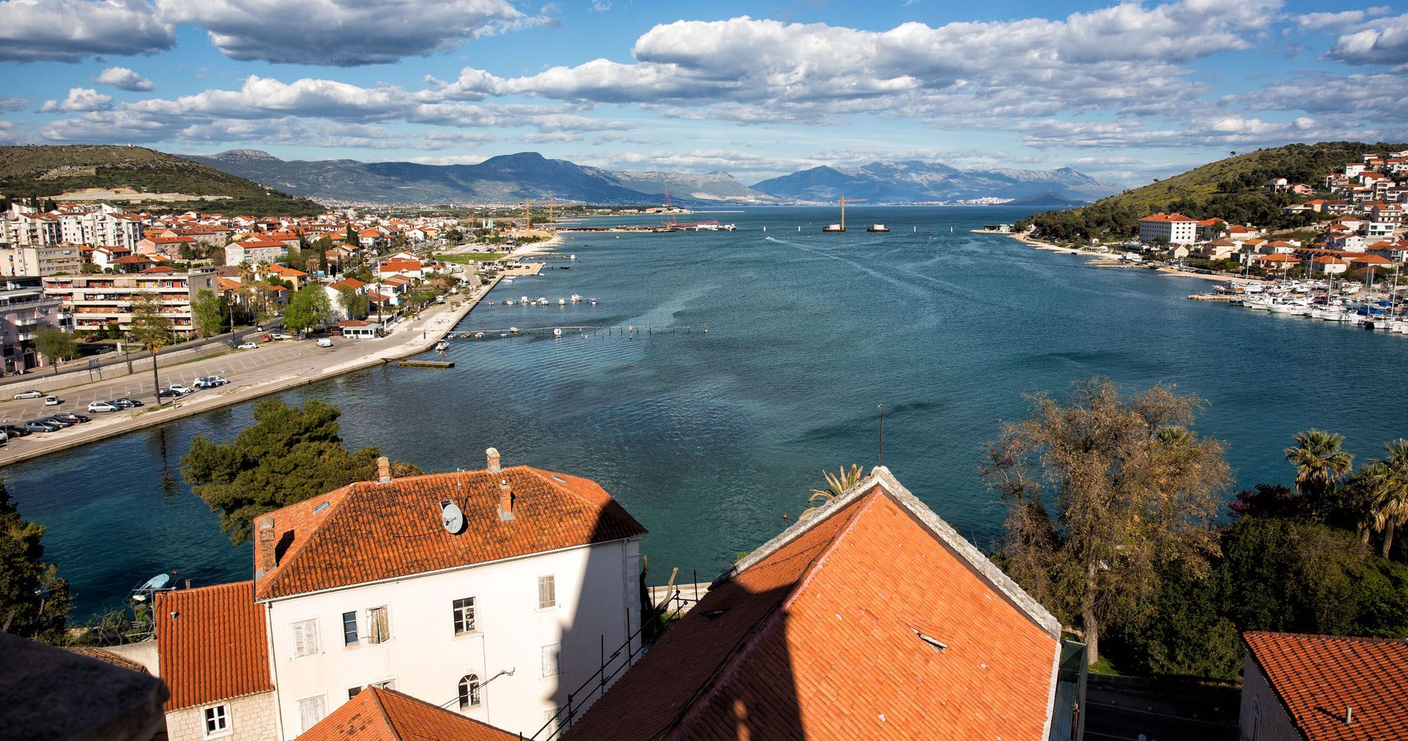 Featured image for “Walking through the Beautiful Town of Trogir, Croatia”