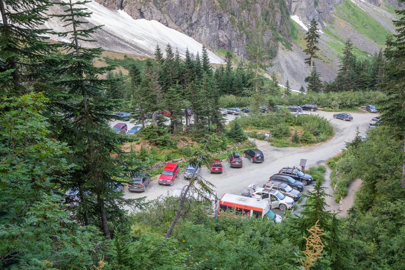 Cascade River Road Parking Lot