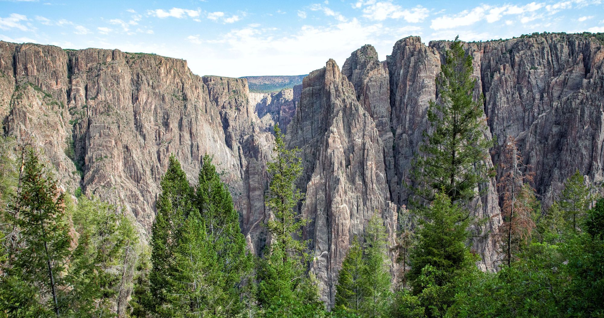 Featured image for “Best Things to Do on the South Rim of Black Canyon of the Gunnison”