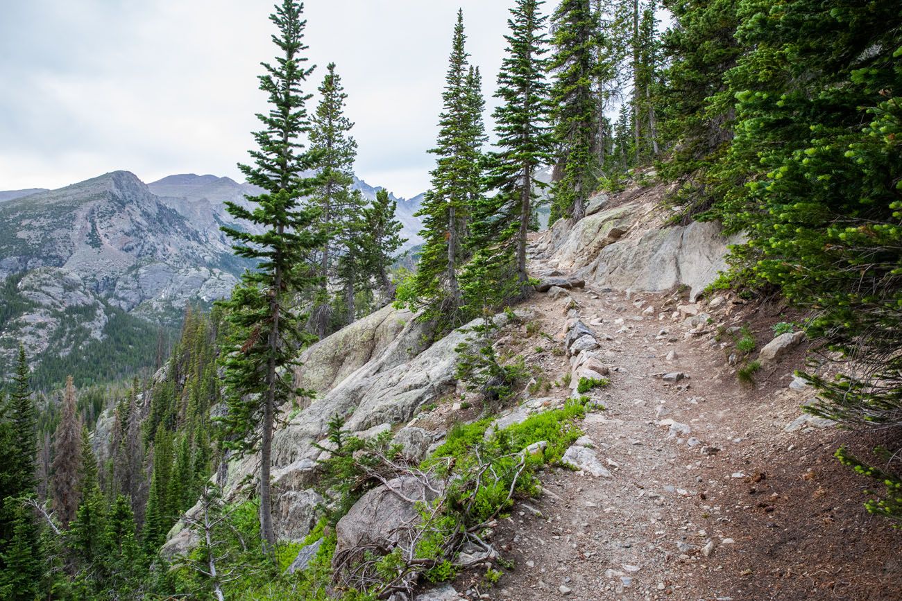 Trail to Lake Haiyaha