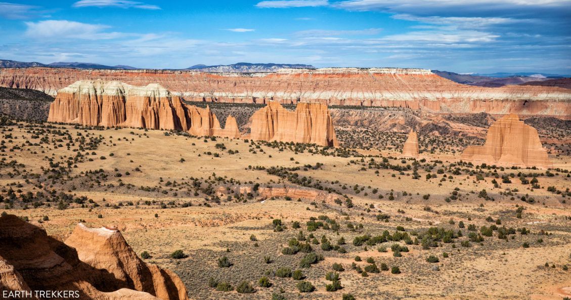 Cathedral Valley Loop Guide