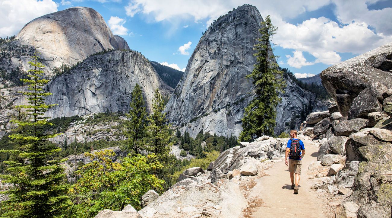 Essential Hiking Gear What Should You Bring on a Day Hike? Earth